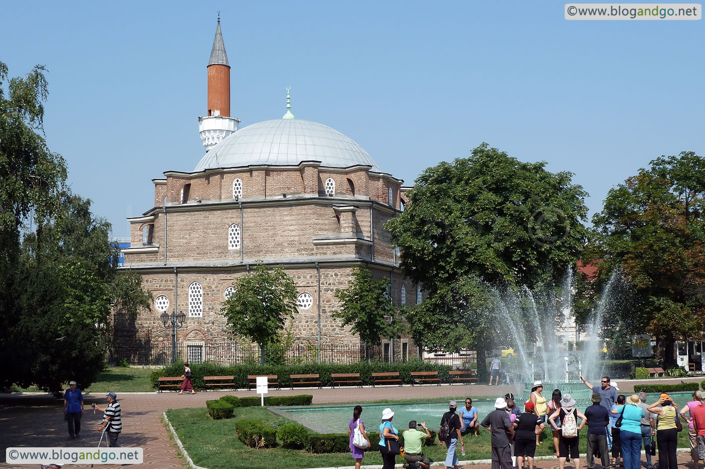 Sofia - Banya Bashi Mosque in summer